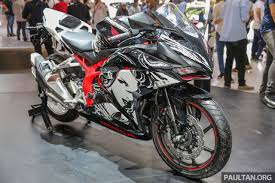 Find honda cbr250r prices in malaysia, starting with rm 20,700. Giias 2017 2017 Honda Cbr250rr Special Edition Indonesia The Art Of Kabuki From Rm20 399 Paultan Org