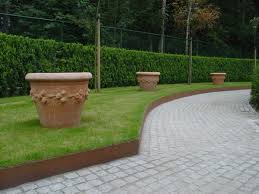 See all our garden landscaping ideas. Metal Edging Ideas Garden Landscape Edging Advantages