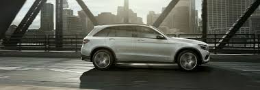 It can also tow over 7,000 pounds. Luxury Suvs By Mercedes Benz Mercedes Benz Of Gilbert