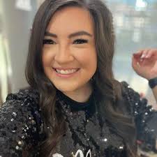 Brooke Castilleja (@brookecastilleja)