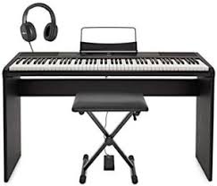 Du point de vue entretien, il suffit de dépoussiérer grossièrement à l'aide d'un chiffon microfibre, de souffler entre les touches et les boutons à l'aide d'un compresseur ou d'une bombe d'air sec, puis de passer un coup. Meilleur Piano Numerique Comparatif 2021 Conseils Personnalises