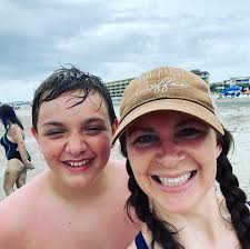 Holly (@nursehollyann) · Instagram photos and Reels