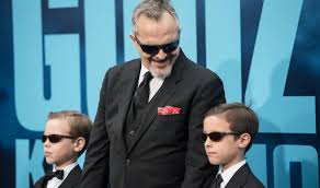 For the past 30 years miguel bose has been a major force in latin music, crossing all genres but always maintaining an electronic beat. Nacho Palau Sobre Su Separacion De Miguel Bose Lucho Por Nuestros Cuatro Hijos Gente Y Famosos El Pais