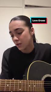 About two years too late with this one :/ #lovegrows #fyp #sonnytennet  #guitartok #acoustic #edisonlighthouse