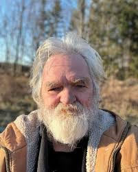 Wayne Burt's Instagram, Twitter & Facebook