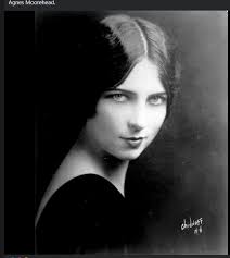 What show was Ruth Buzzi in?