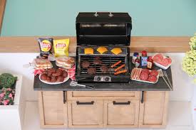 Summer Bbq On The Patio Paper Doll Miniatures In 2020 Summer Bbq Bbq Hot Dog Buns