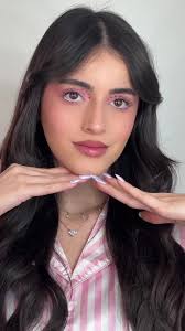 תחפושת ברבי לפורים איפור