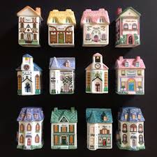 Antique Avon Set 12 Maisons Victoriennes Epices Collectible Etsy Antiques Victorian Victorian Homes
