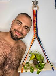 DIY salt lamp with fairy lights hanger