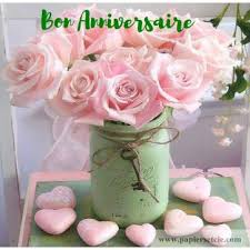 Vous trouverez aussi un modèle de carte d'anniversaire. Image Bon Anniversaire Femme Gratuit