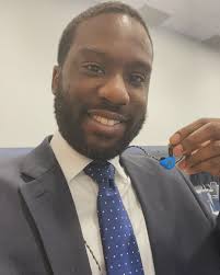 Today was the church Anniversary! I was dressed to impress in my best suit,  with #juicyearz by @juicesmusicshop