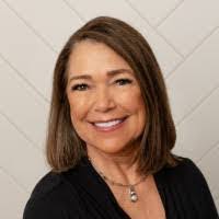 Luann Singleton's Instagram, Twitter & Facebook