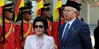 Devisa yang diterima oleh negara tersebut lah yang akan menjadi penopang pembangunan didalam negeri dalam bentuk investasi. Imigrasi Malaysia Larang Najib Razak Dan Istrinya Bepergian Ke Luar Negeri Merdeka Com