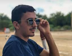 Conforme a polícia rodoviária federal (prf), um motociclista de média idade atropelou um jovem. Jovem De 24 Anos Morre Atropelado No Dia De Seu Aniversario