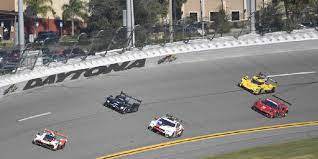 Wegen nebels und schlechter sicht ist die 49. 24h Daytona 2021 Startaufstellung Wird Mit Quali Rennen Ausgefahren