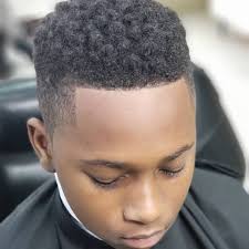 LEE CHOY UNISEX SALON & SPA