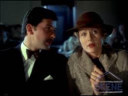 Film składa się z dwóch części o odrębnych podtytułach: Tomasz Stockinger Agencja Aktorska Skene