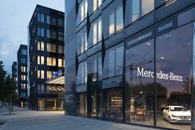 Jeśli chcesz do niej dotrzeć, kieruj się do adresu: Mercedes Benz Vertriebszentrale In Berlin Glas Buro Verwaltung Baunetz Wissen