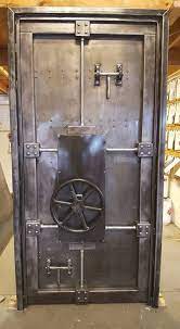 Working Vintage Industrial Bank Vault Door Made In Usa 027b Industrial Style Decor Vintage Industrial Decor Industrial Design Furniture