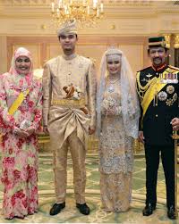 The population is devoutly muslim. Prinzessin Hafizah Von Brunei Hochzeit Aus 1001 Nacht Gala De