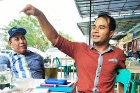 Minta maaf adalah cara untuk menunjukkan bahwa anda mengaku berbuat salah dan telah belajar dari kesalahan itu. Diduga Singgung Abu Mudi Aktivis Dayah Desak Ustad Farhan Minta Maaf
