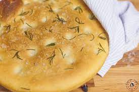 Maybe you would like to learn more about one of these? Focaccia Morbida Con Lievito Madre Successo Assicurato E Quasi Magia In Cucina