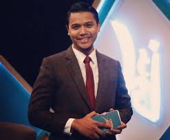 Pewarna rambut halal dan serap air. Solat Masih Sah Tapi Perbuatan Itu Haram Da I Izzhar Jelaskan Isu Rambut Awal Ashaari Hiburan Mstar