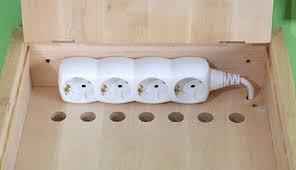 Ladestation Ladestation Handy Ladestation Kabelsalat