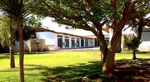 Après une observation et analyse de l'espace à travailler, il s'entretient avec son client pour. Ecole Superieure D Architecture D Interieur Photos Facebook