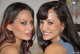 Free Porn Pics of Sexy brunettes Lisa Ann and Ava Lauren getting naked -  MyPornstarBook.net