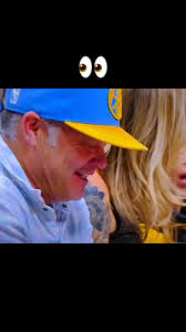 She saw her opportunity for the wildest fan cam moment ever and didn't  waste it!