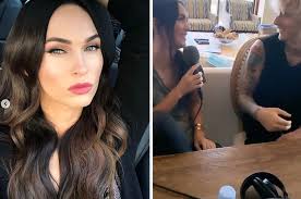 Megan fox's famous exes include david gallagher, travis. Megan Fox Made A Pros And Cons List For Machine Gun Kelly