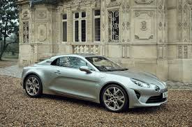 The alpine a110 is a sports car produced by french automobile manufacturer alpine from 1961 to 1977. Alpine A110 Legende Gt Edition Limitee Tous Les Details Et Le Prix