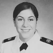 Rebecca (Segert) Hoyt '04 (2017)