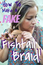 Made by 100% high quality synthetic fiber, it feels like real hair with affordable price. How To Hair Make A Fake Fishtail Braid It Looks Like A Fishtail But It S Much Easier The Brilliant Braid Hair Styles Fish Tail Braid Hair Clothes