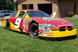 The first completely paved track and the first over one mile long was darlington raceway. 2009 Dodge Charger Nascar Nationwide Series Car For Sale On Bat Auctions Closed On July 31 2020 Lot 34 629 Bring A Trailer