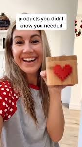 Joanne Draper's Instagram, Twitter & Facebook