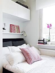 Another one of our favorite small bedroom ideas is to create the illusion of space. 22 Small Bedroom Designs Home Staging Tips To Maximize Small Spaces Cozy Small Bedrooms Small Bedroom Decor Small Bedroom Storage