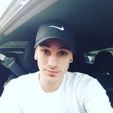 Brandon Gazda (@BGazda20)