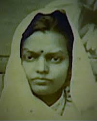 सुभद्रा कुमारी चौहान का जन्म 16 अगस्त 1904 ईस्वी को नागपंचमी के दिन प्रयागराज के निहालपुर गाँव में हुआ था। उनके पिता ठाकुर रामनाथ सिंह. à¤¸ à¤­à¤¦ à¤° à¤• à¤® à¤° à¤š à¤¹ à¤¨ Subhadra Kumari Chauhan à¤• à¤œ à¤µà¤¨ Wikipedia Biography In Hindi