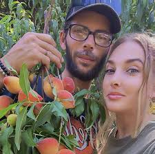 Bitch please I'm a witch 🧹🪄🕯️💎