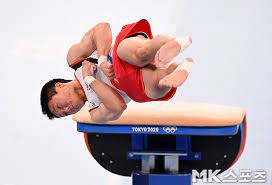 신재환은 당초 개인 자격으로 올림픽 출전이 확정된 것으로 알려졌지만 국제체조연맹(fig)이 오는 23일 카타르 월드컵을 갑자기 추가하면서. L81 E7pb6gakfm