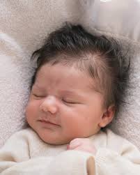 A peek into Ali & Ian's engagement session in Charleston last month. I  spent the most fun-filled three days with these two whether it was taking  photos, having oyster shooters or nearly