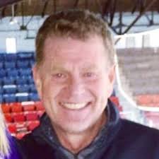 Paul Hendrick's Instagram, Twitter & Facebook