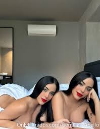 Gemelas Abello - Only filtrados