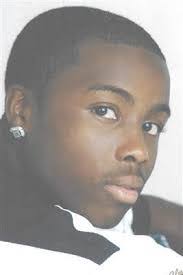 Toni Slater's Instagram, Twitter & Facebook