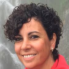 Mª Dolores CASTILLO