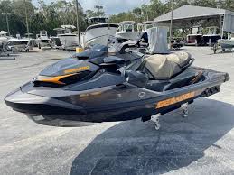 It's summertime, and that means it's time for fun days on the water with friends and family. Mieten Sie Ein Jetski Sea Doo Gtx 230 Q2 Samboat