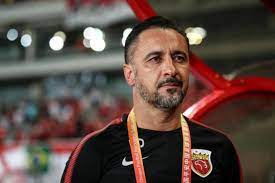 Check spelling or type a new query. Vitor Pereira Pode Regressar A Europa Pela Porta Da Premier League